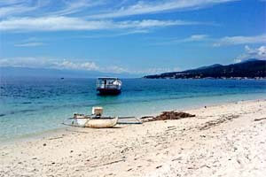 Hasil gambar untuk Pantai Tanjung Karang